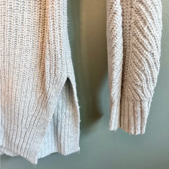 GAP, Grey Knit, Mock Neck Tunic Sweater - Picture 5 of 9